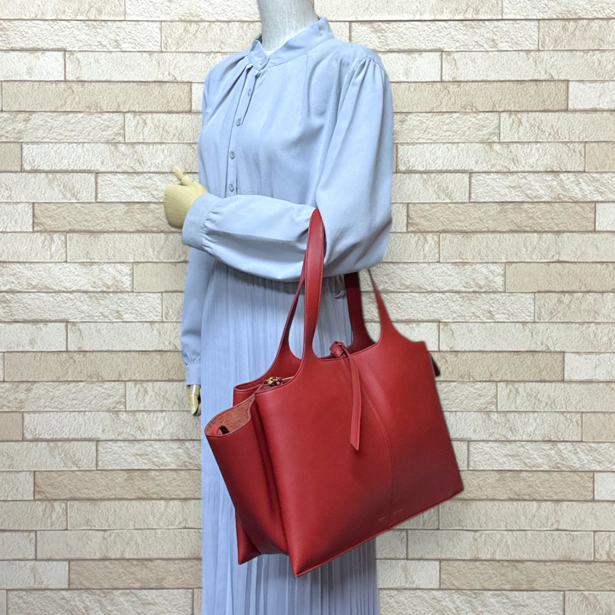 セリーヌ トライフォード ミディアム トートバッグ レザー ブラウン レディース CELINE  中古 R&Kリサイクルキング CELINE セリーヌ トライフォード ミディアム トートバッグ レザー