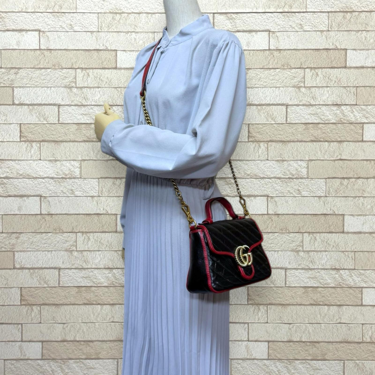 グッチ GUCCICCマーモント レザートップハンドルバッグ