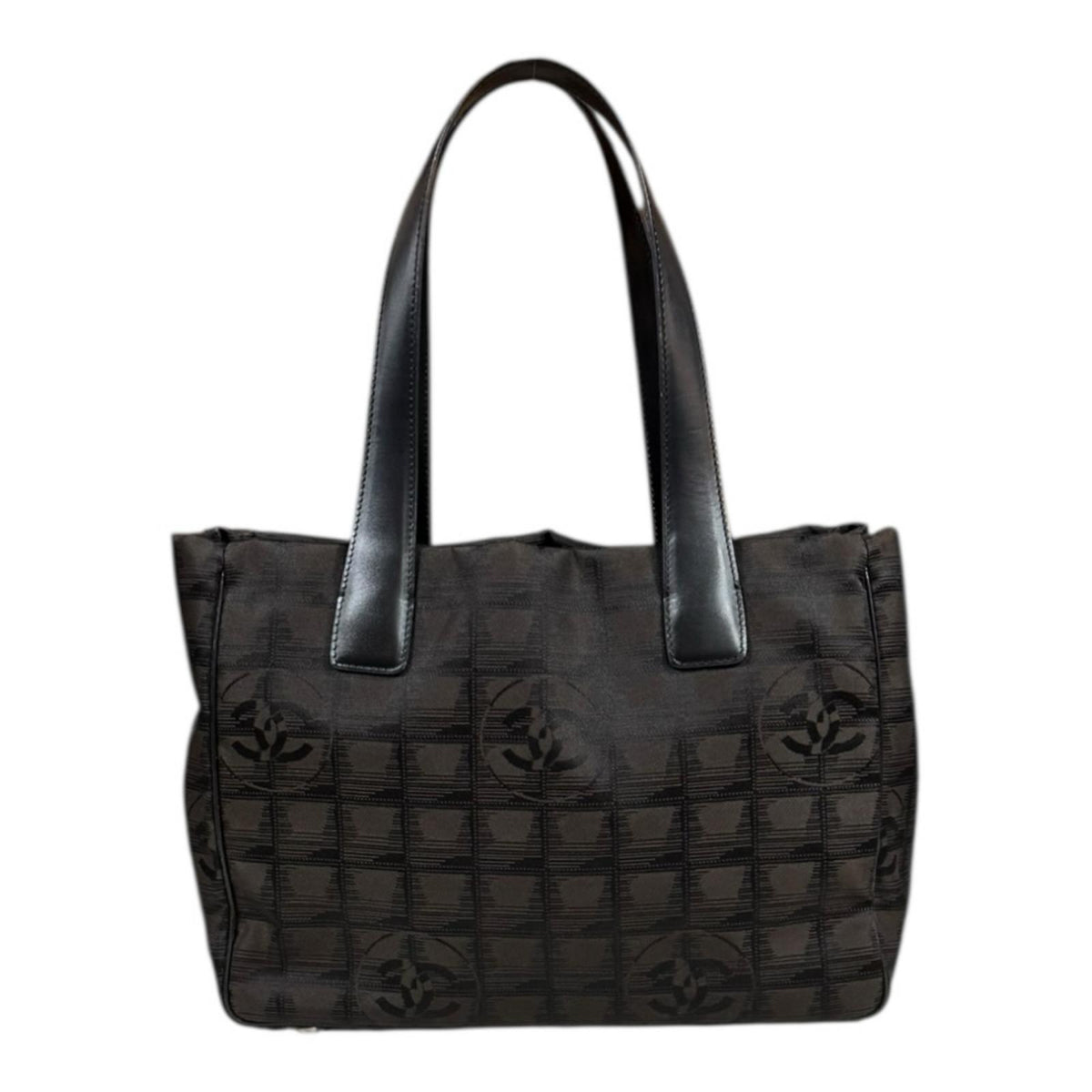 CHANEL シャネル トートPM ニュートラベル トートバッグ ナイロン