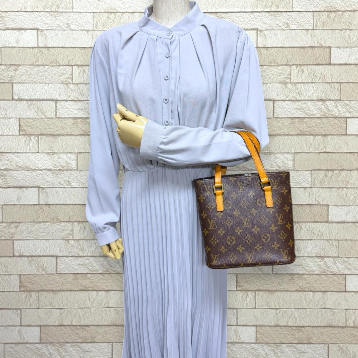 LOUIS VUITTON ルイヴィトン ヴァヴァンPM モノグラム ハンドバッグ 