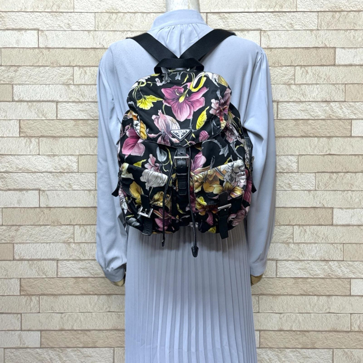 PRADA プラダ フラワー リュック・デイパック ナイロン レディース