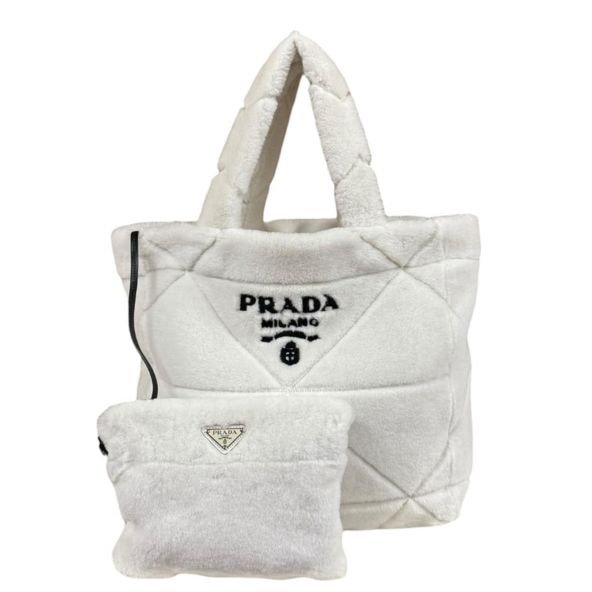 PRADA ホワイト トートバッグ キルティング PRADA プラダ キルト シアリング トートバッグ トートバッグ ムートン