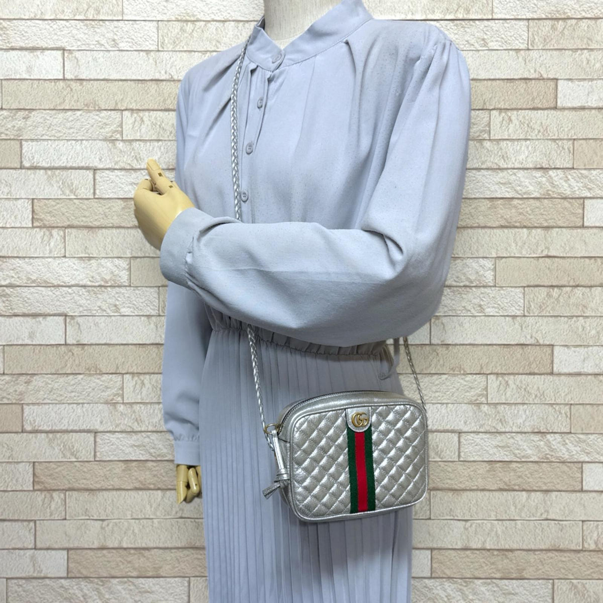 GUCCI グッチ キルティング ミニショルダーバッグ GG マーモント