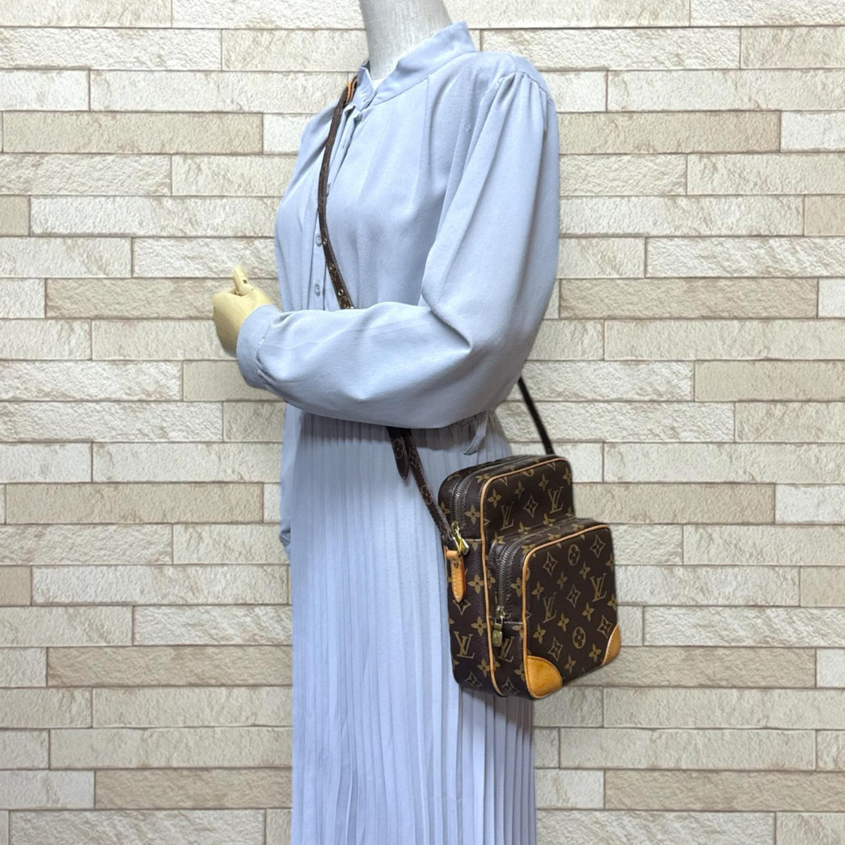 LOUIS VUITTON ルイヴィトン アマゾン モノグラム ショルダーバッグ