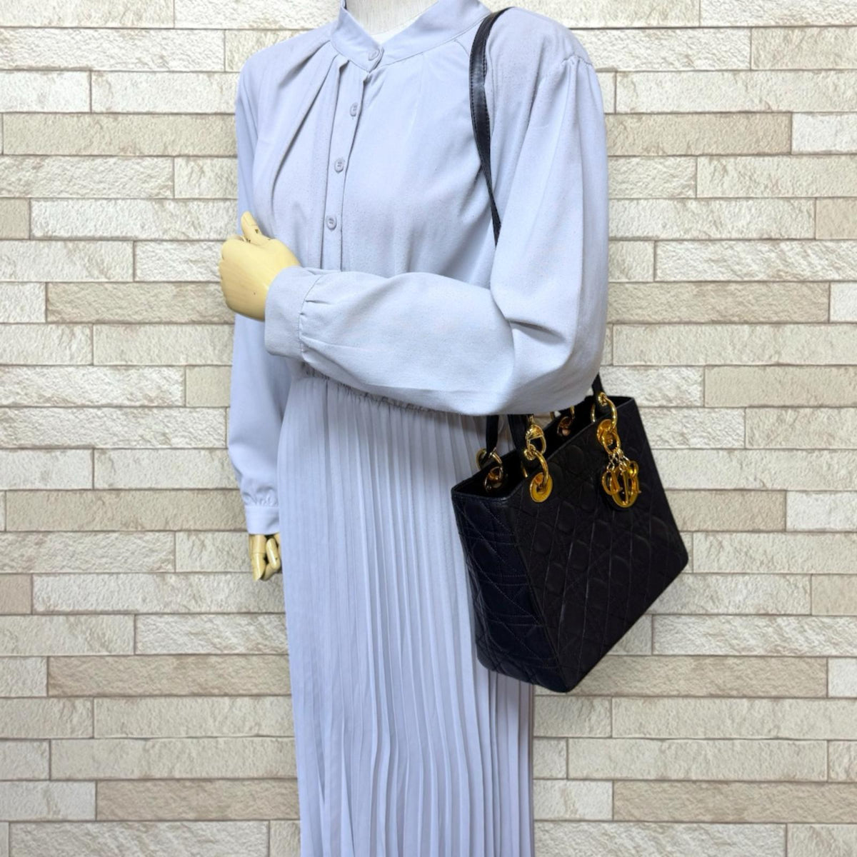 Christian Dior クリスチャンディオール レディディオール カナージュ 
