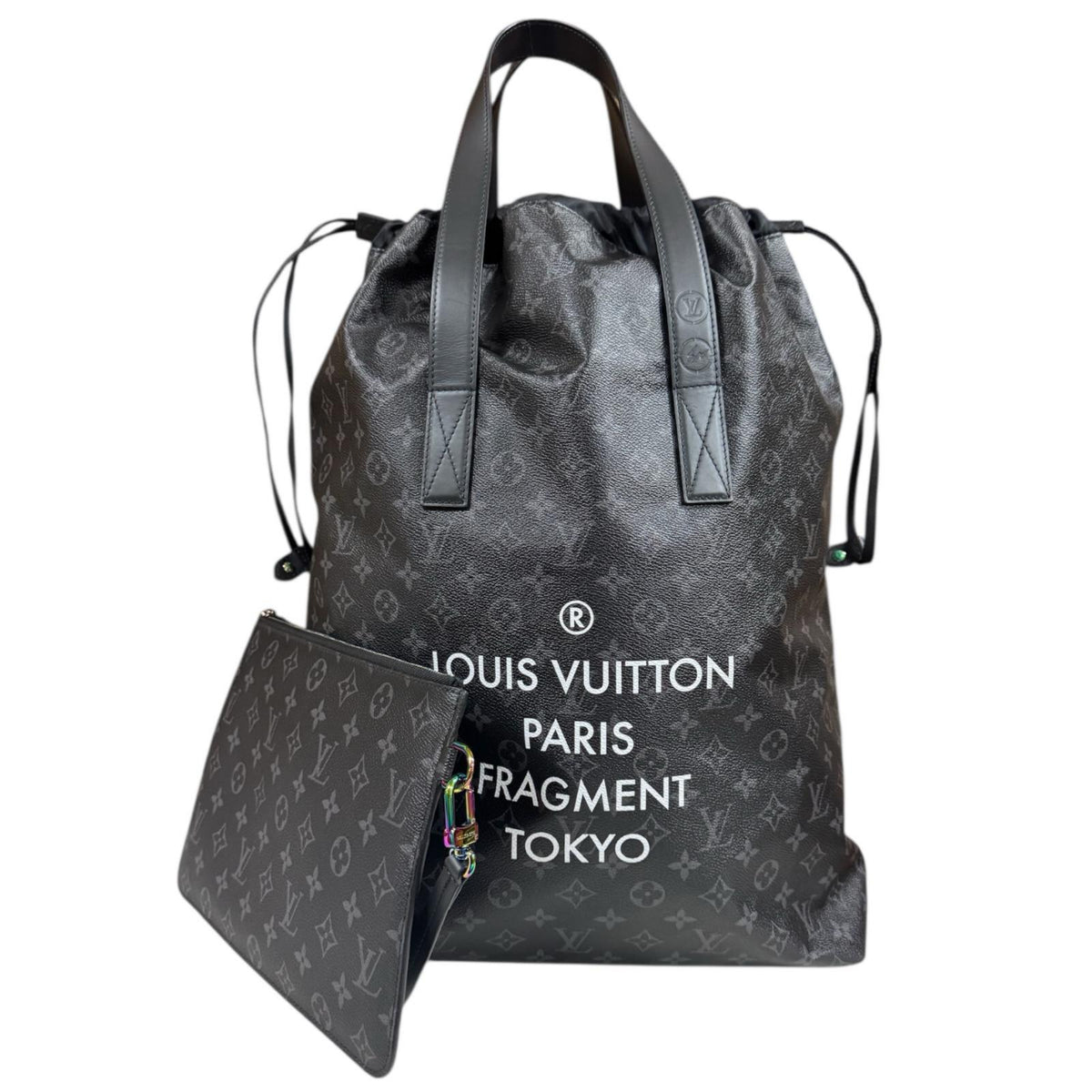 LOUIS VUITTON ルイヴィトン フラグメントコラボ カバ ライト