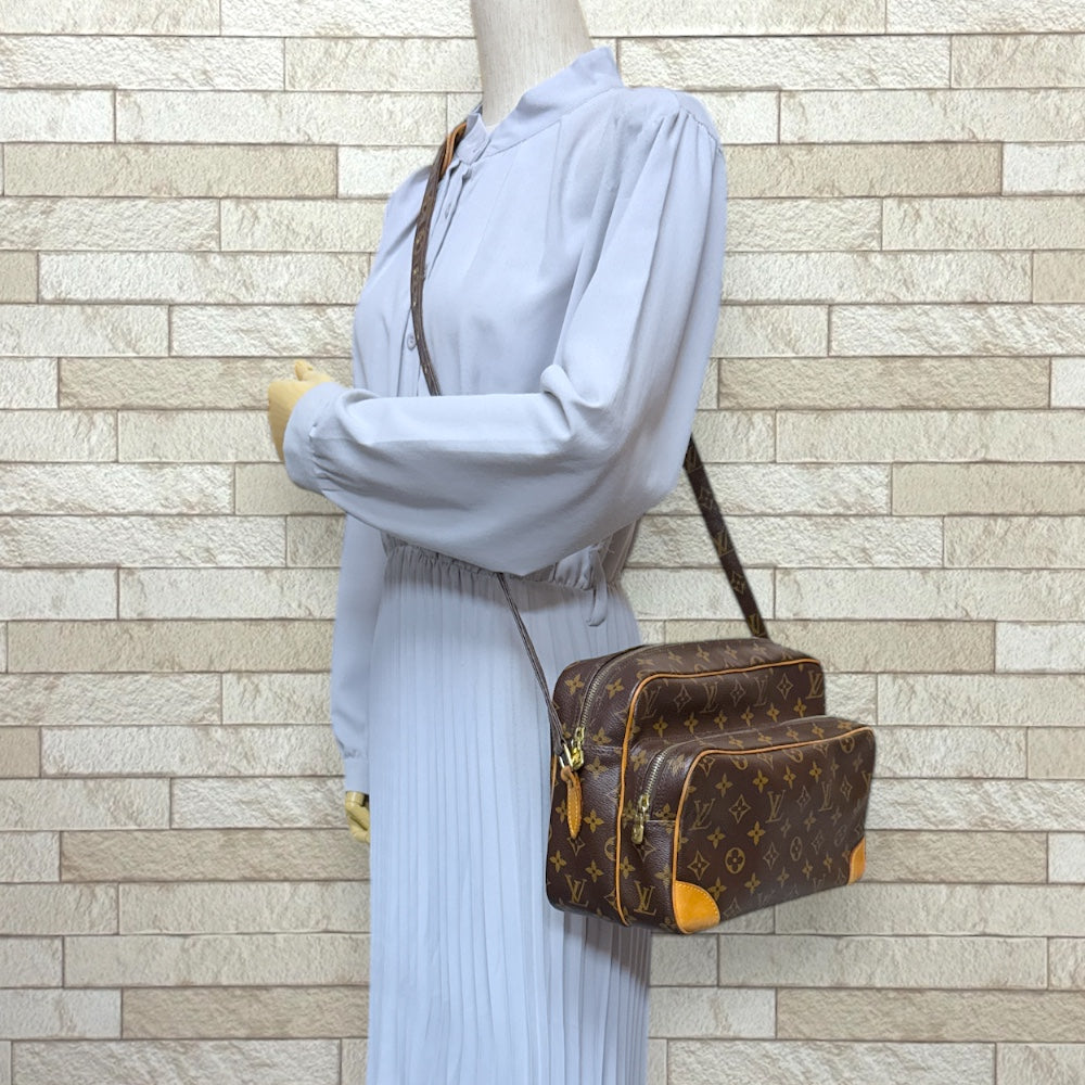 LOUIS VUITTON ルイヴィトン ナイル モノグラム ショルダーバッグ
