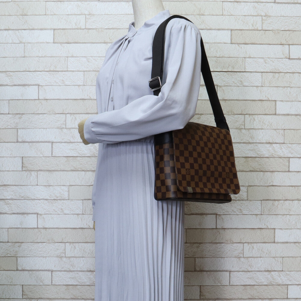 LOUIS VUITTON ルイヴィトン ディストリクトPM NM ダミエ ショルダー