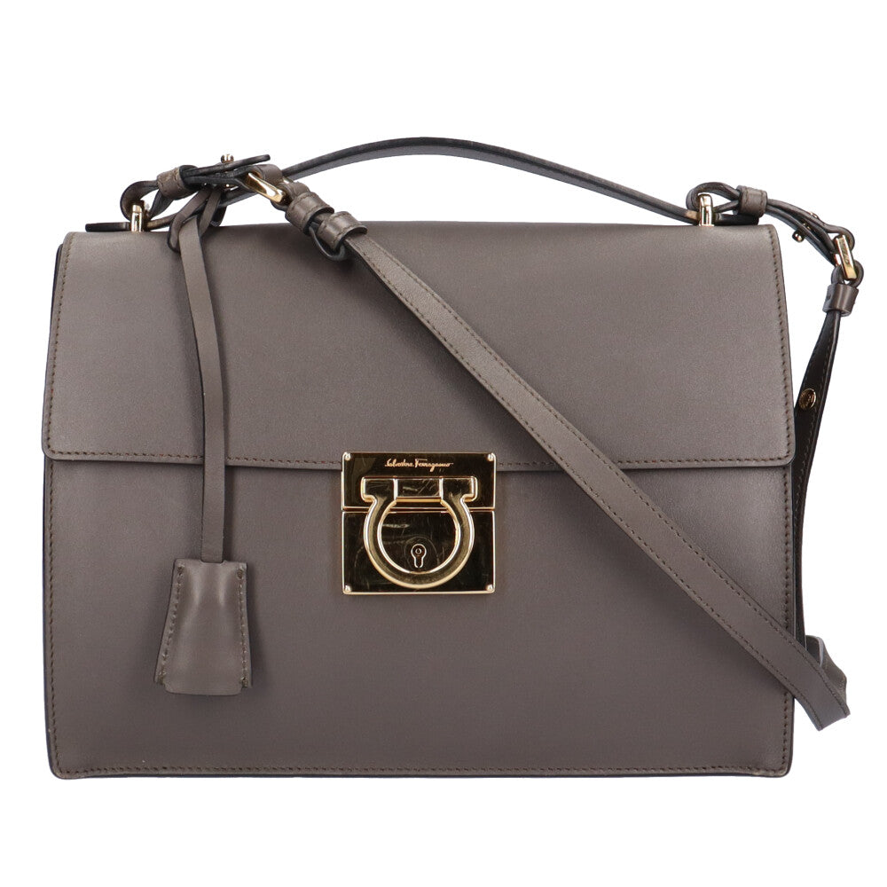 Salvatore Ferragamo ガンチーニ レザー ハンドバッグ グレー Salvatore Ferragamo Gancini Shoulder Bag Leather Grey Women's Used