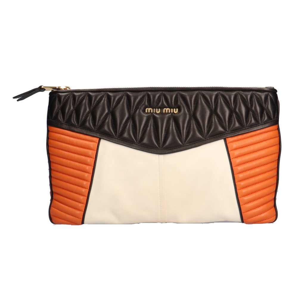 MIU MIU ブラック クラッチバッグ ミュウミュウ MIUMIU クラッチバッグ レザー ブラック