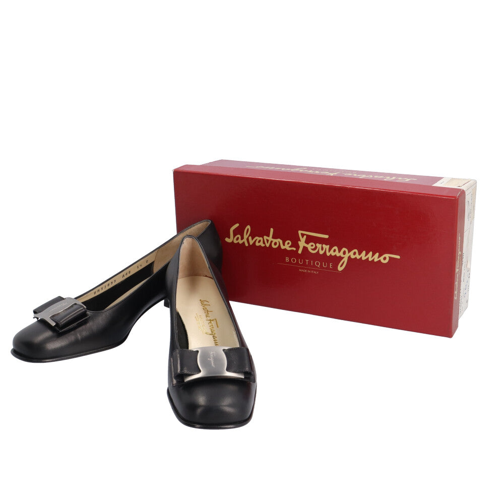 Salvatore Ferragamo Carmen Vara Pumps Leather Women's Used Salvatore Ferragamo Carmen Vara Pumps Leather Women's Used