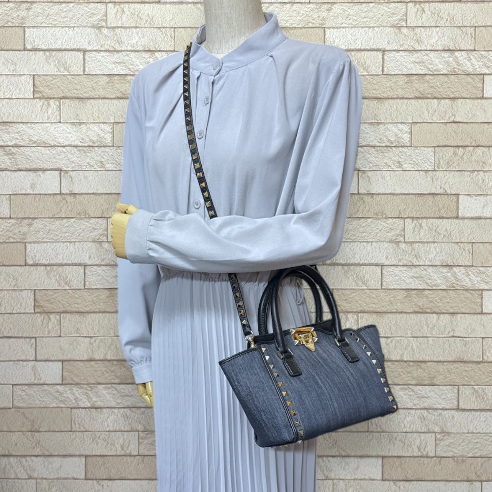 中古良品 Valentino ヴァレンチノ ハンドバッグ 2WAY ロックスタッズ 