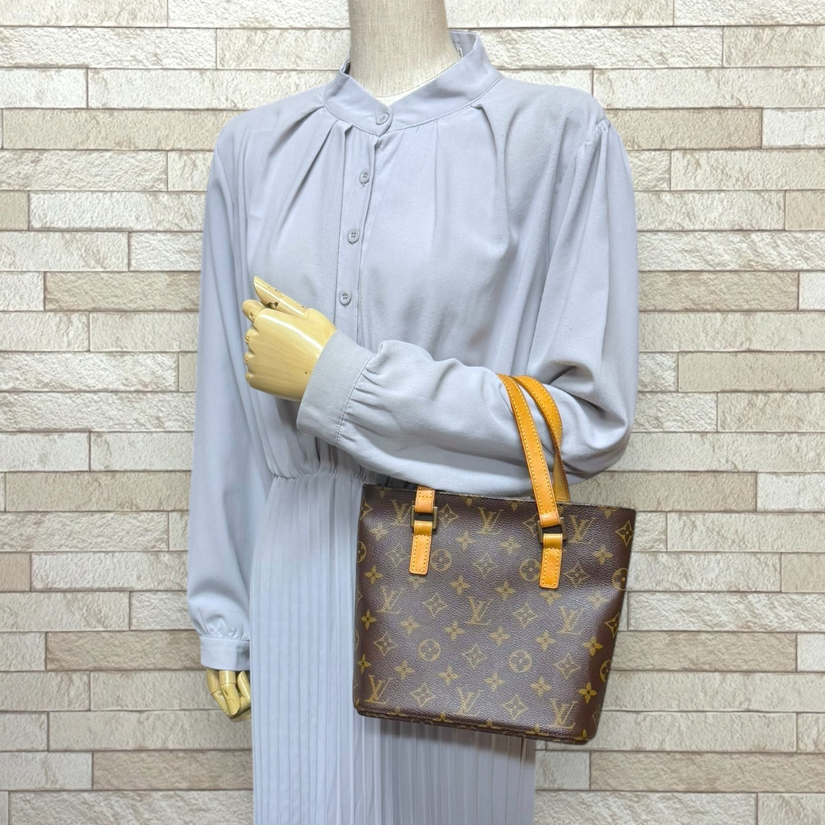 LOUIS VUITTON ルイヴィトン ヴァヴァンPM モノグラム