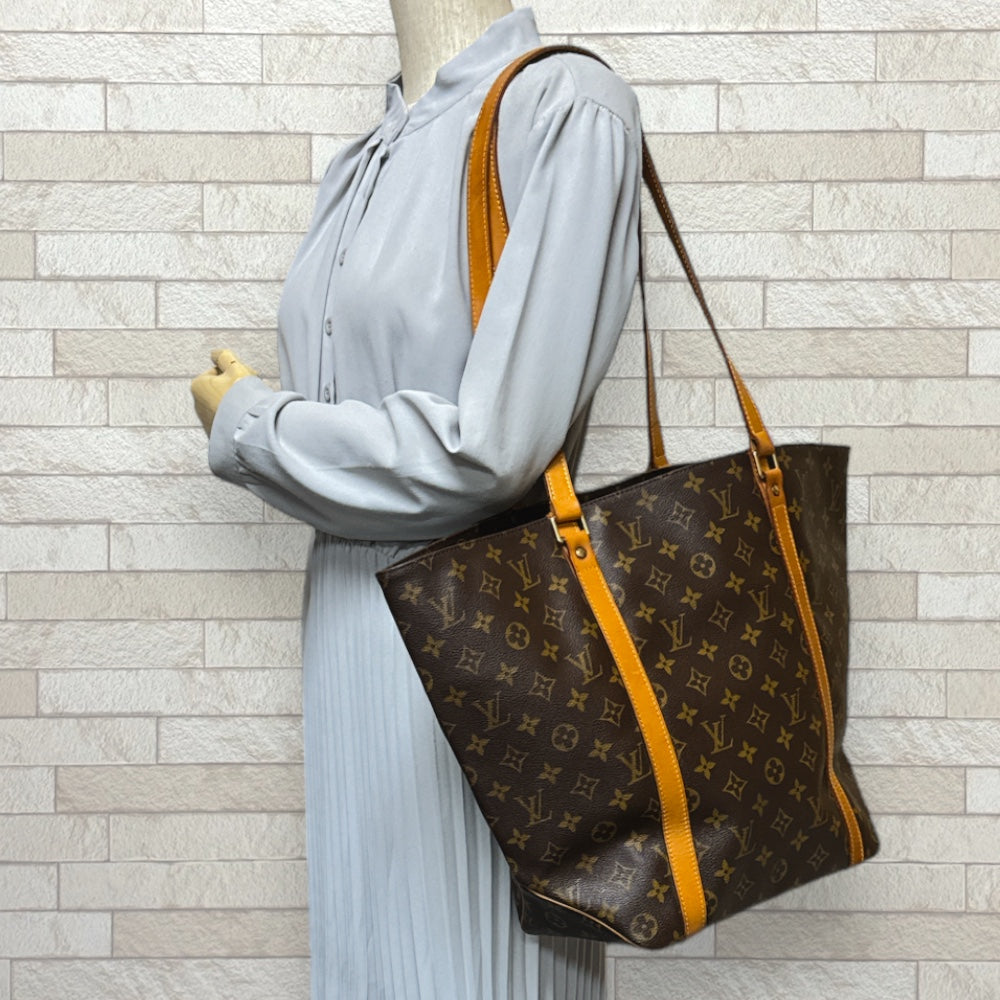 LOUIS VUITTON Louis Vuitton Sack Shopping Monogram Tote Bag