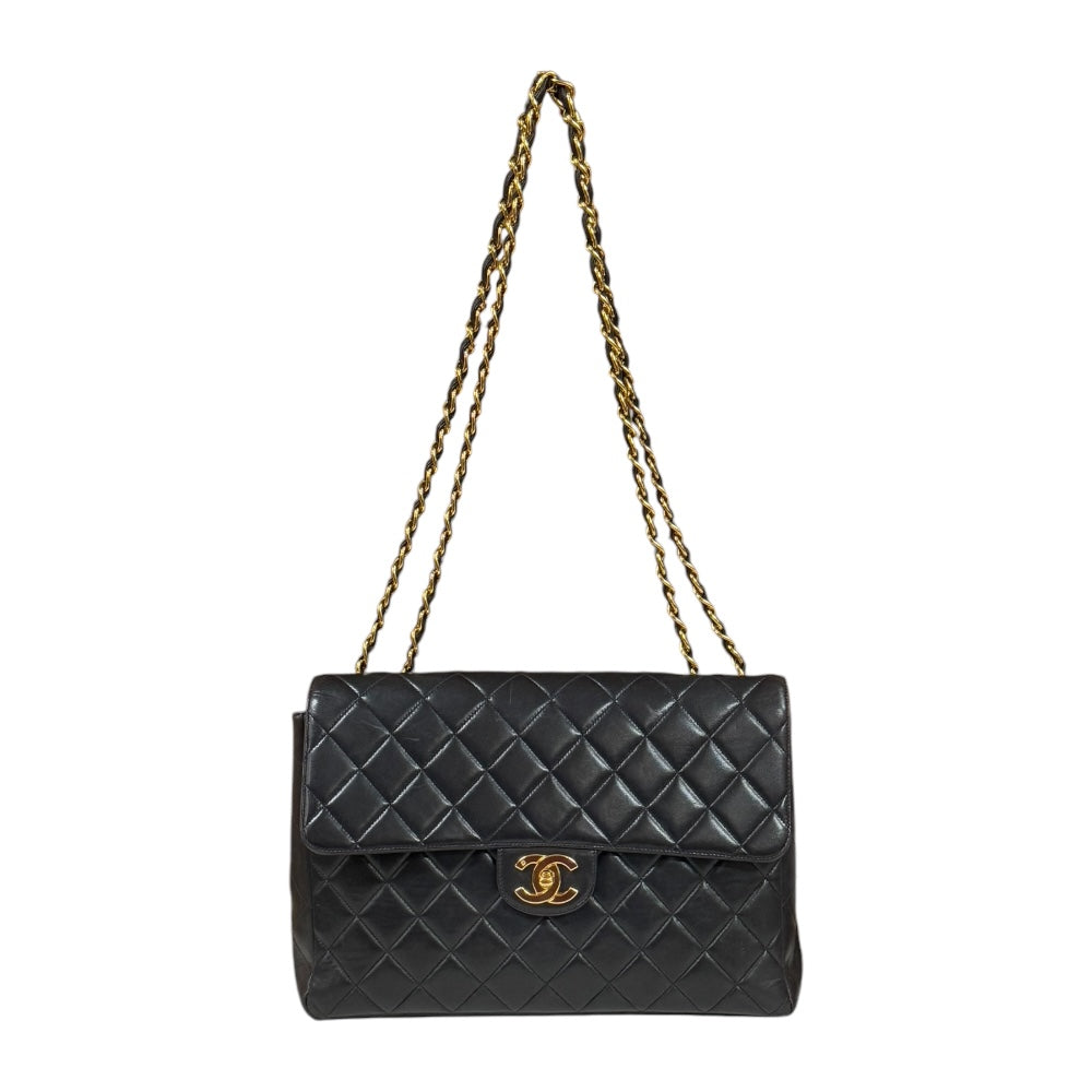 CHANEL シャネル デカマトラッセ30 ショルダーバッグ ラムスキン 