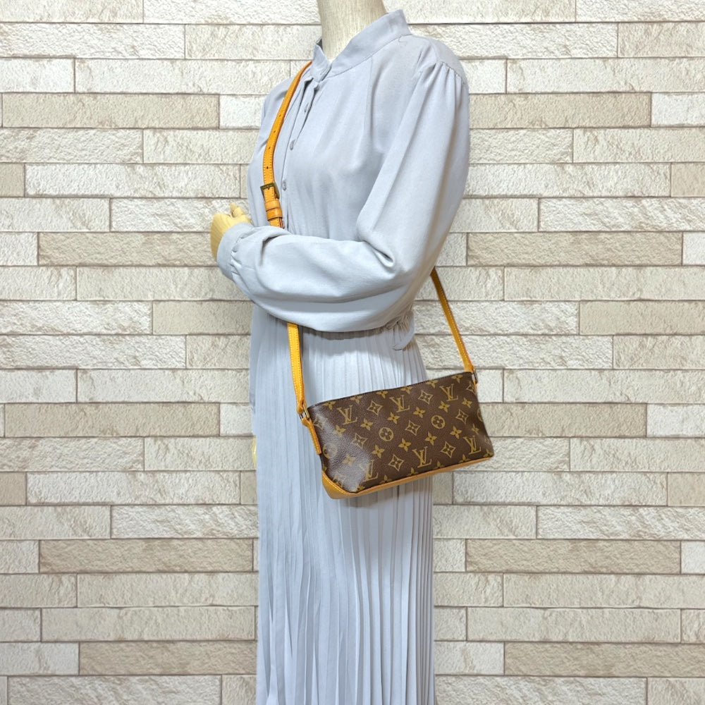 LOUIS VUITTON ルイヴィトン トロター モノグラム ショルダーバッグ 