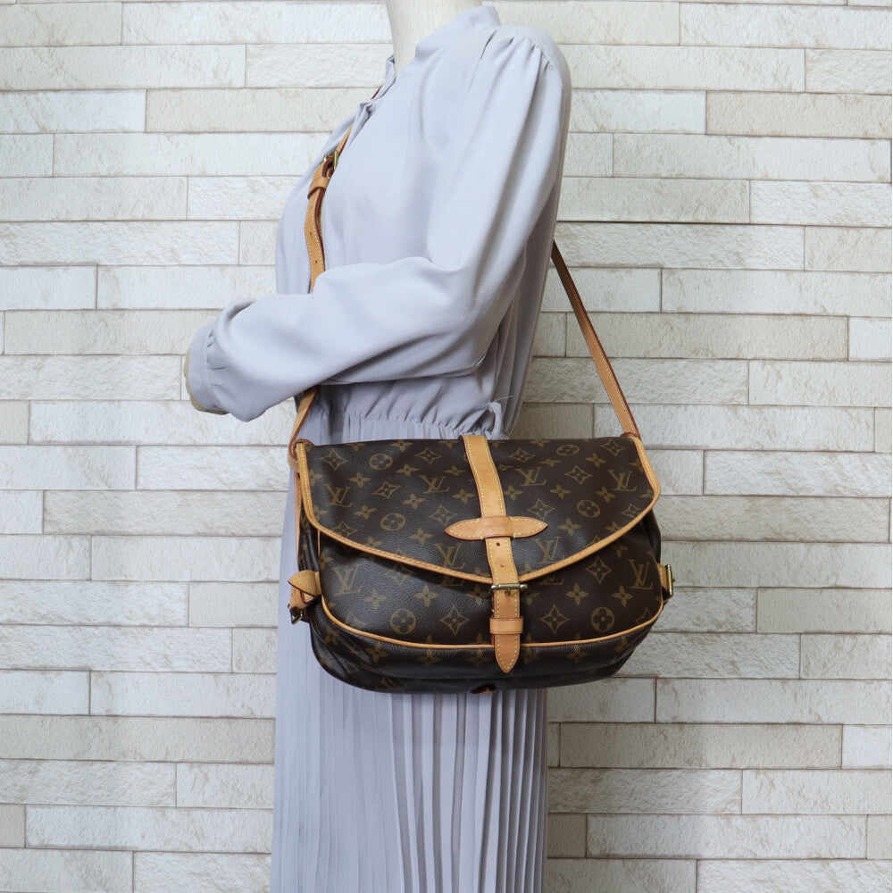ルイ・ヴィトン　ソミュール30ショルダーバッグ LOUIS VUITTON ルイヴィトン ソミュール30 モノグラム