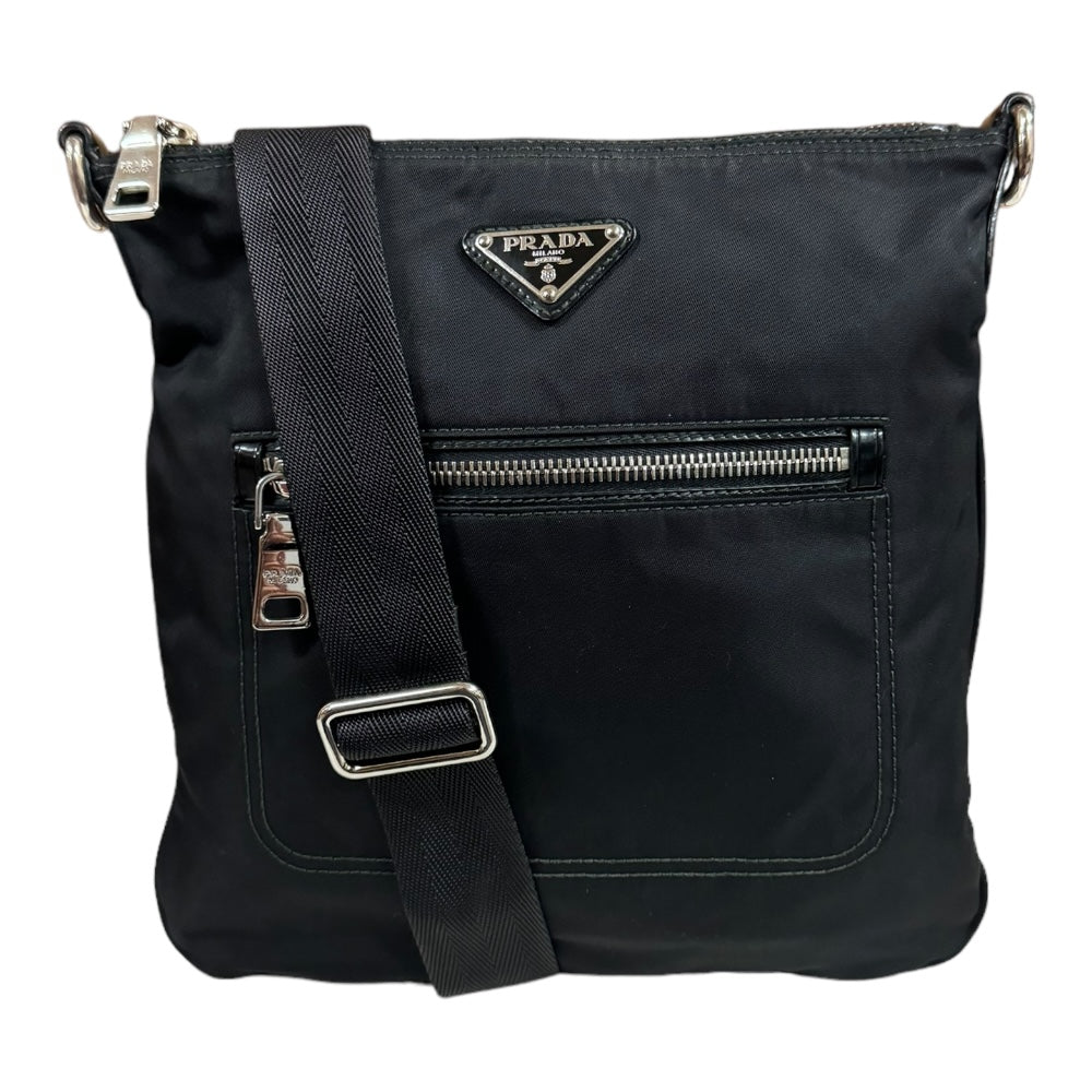 値下げ！PRADA ブラック ナイロン ショルダーバッグ　オールドプラダ PRADA/プラダ】ナイロン ショルダーバッグ ブラック｜ヴァル