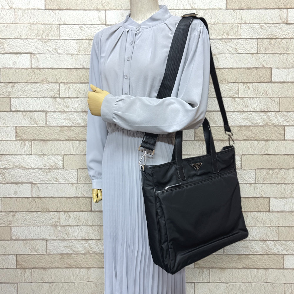 PRADA Shoulder Bag Nylon Black Men's Used – 【公式】リサイクル