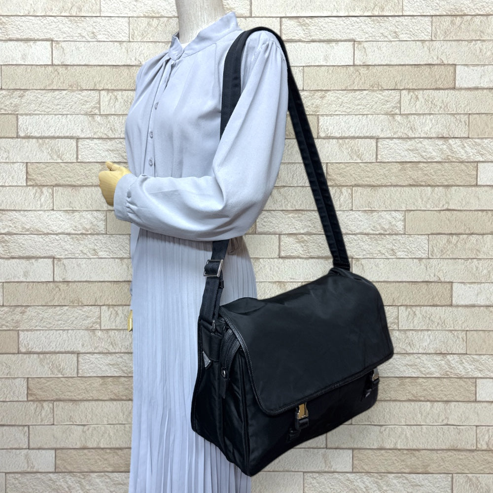 PRADA Messenger Bag Shoulder Bag Nylon Black Unisex Used – 【公式