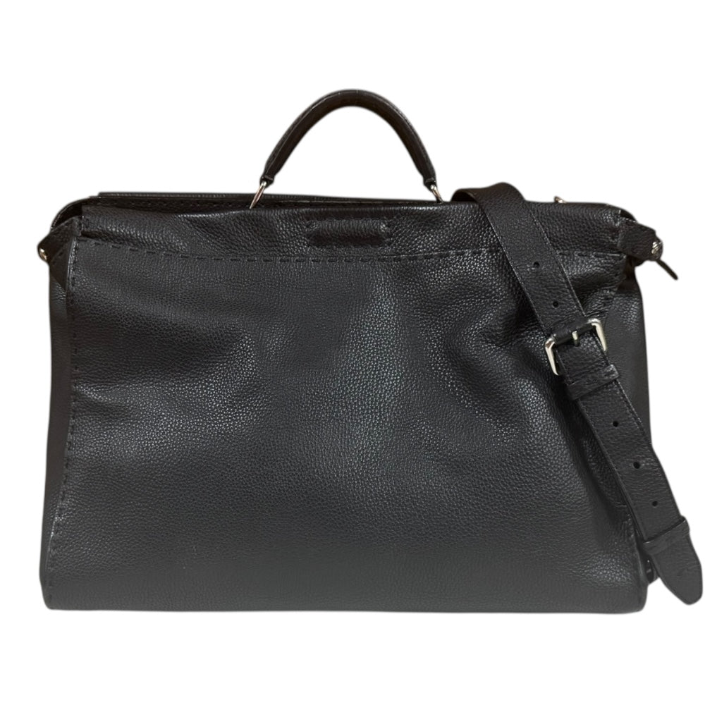 FENDI フェンディ ピーカブー セレリア ショルダーバッグ レザー