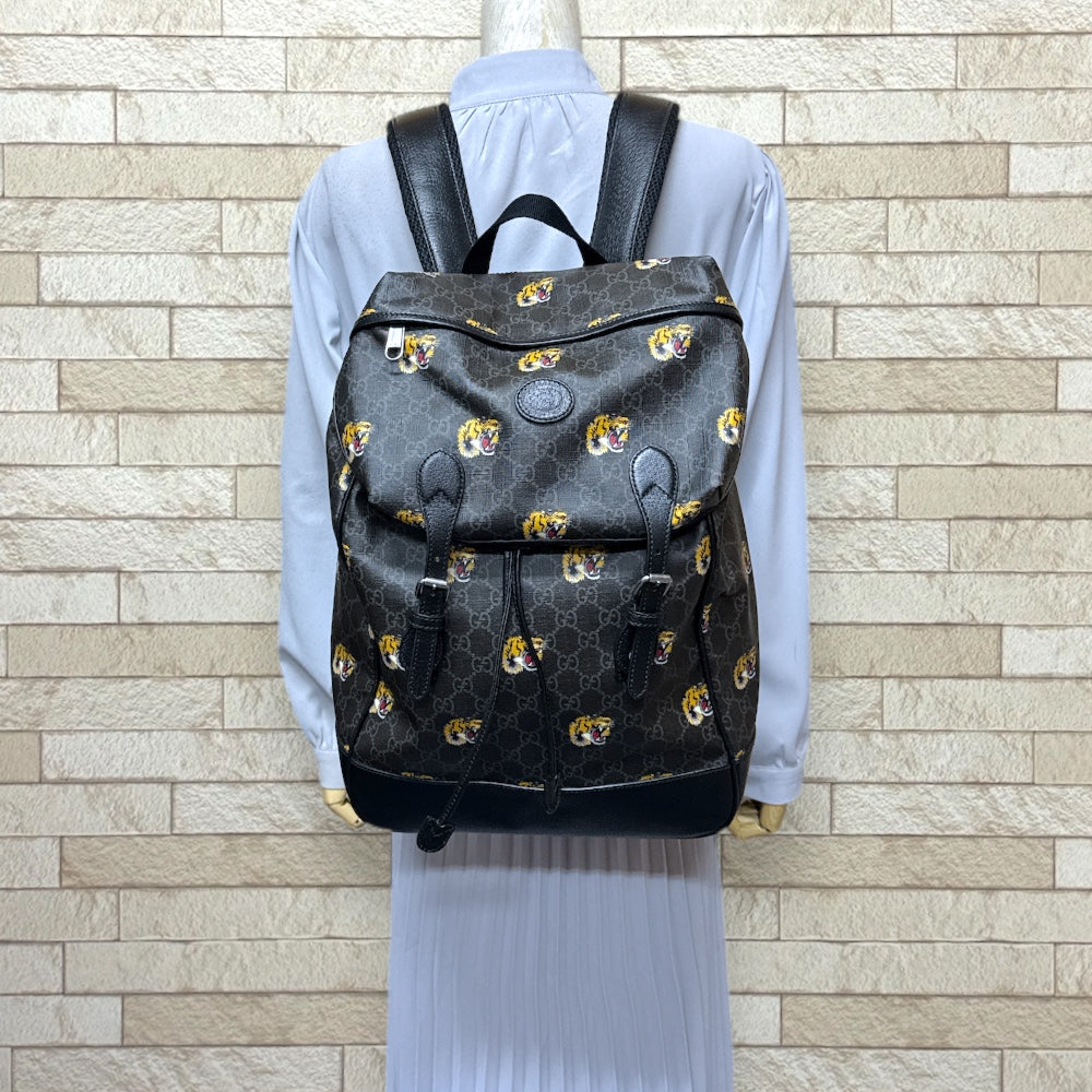 GUCCI グッチ タイガー ミディアムバッグパック インターロッキングG
