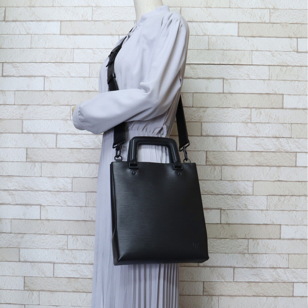 LOUIS VUITTON ルイヴィトン サックプラ・フォールド エピ ショルダー