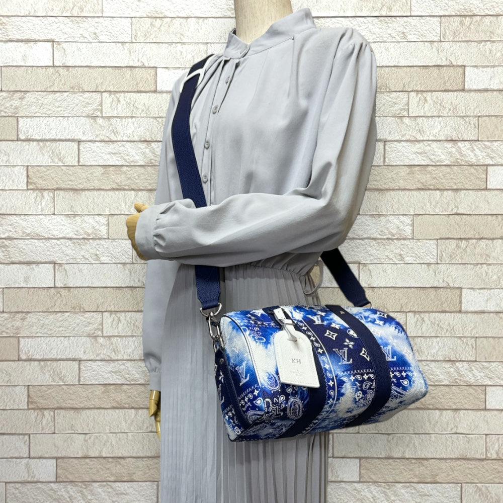 ルイヴィトン シティ キーポル モノグラムバンダナ ショルダー