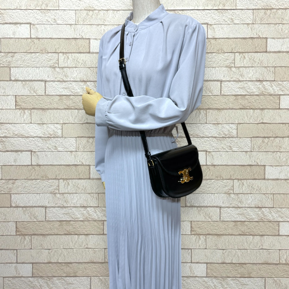 CELINE セリーヌ ブザス クレア トリオンフ ショルダーバッグ レザー
