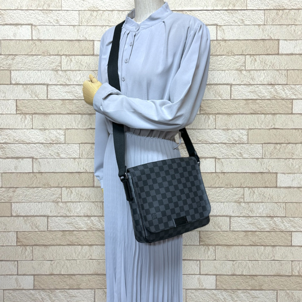 LOUIS VUITTON Louis Vuitton District PM Dami Graphit Shoulder Bag