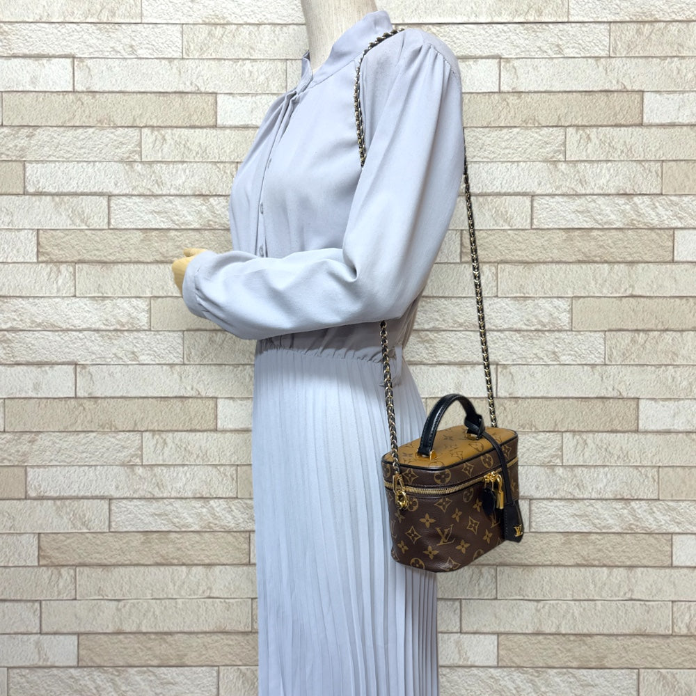 LOUIS VUITTON Louis Vuitton Vanity NV PM Monogram Reverse Shoulder