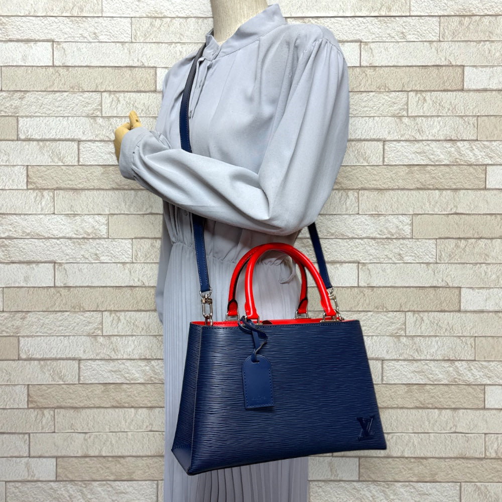 ルイヴィトン エピ クレベールPM ショルダーバッグ ハンドバッグ ネイビー ルイヴィトン エピ クレベールPM ショルダーバッグ ハンドバッグ