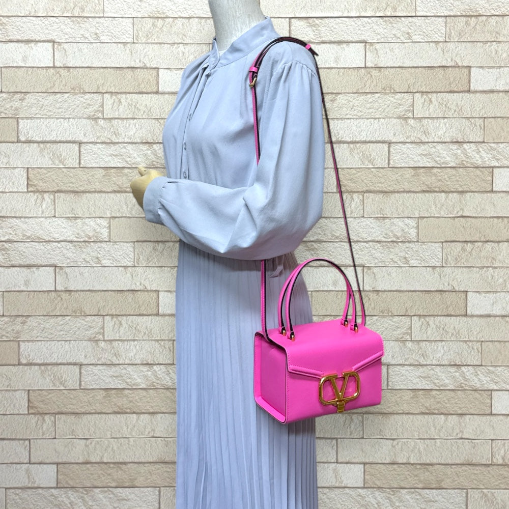 VALENTINO ヴァレンティノ ショルダーバッグ レザー ピンク レディース
