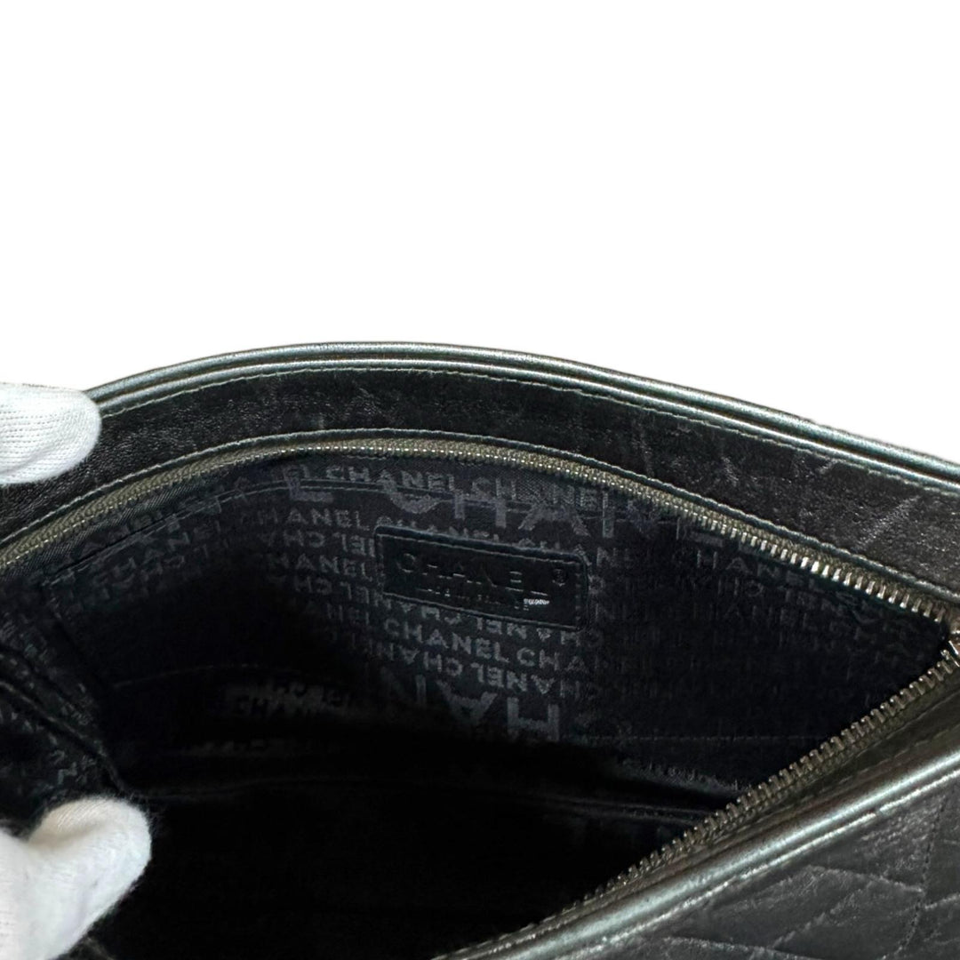CHANEL シャネル ファミリーセール品 ショルダーバッグ レザー
