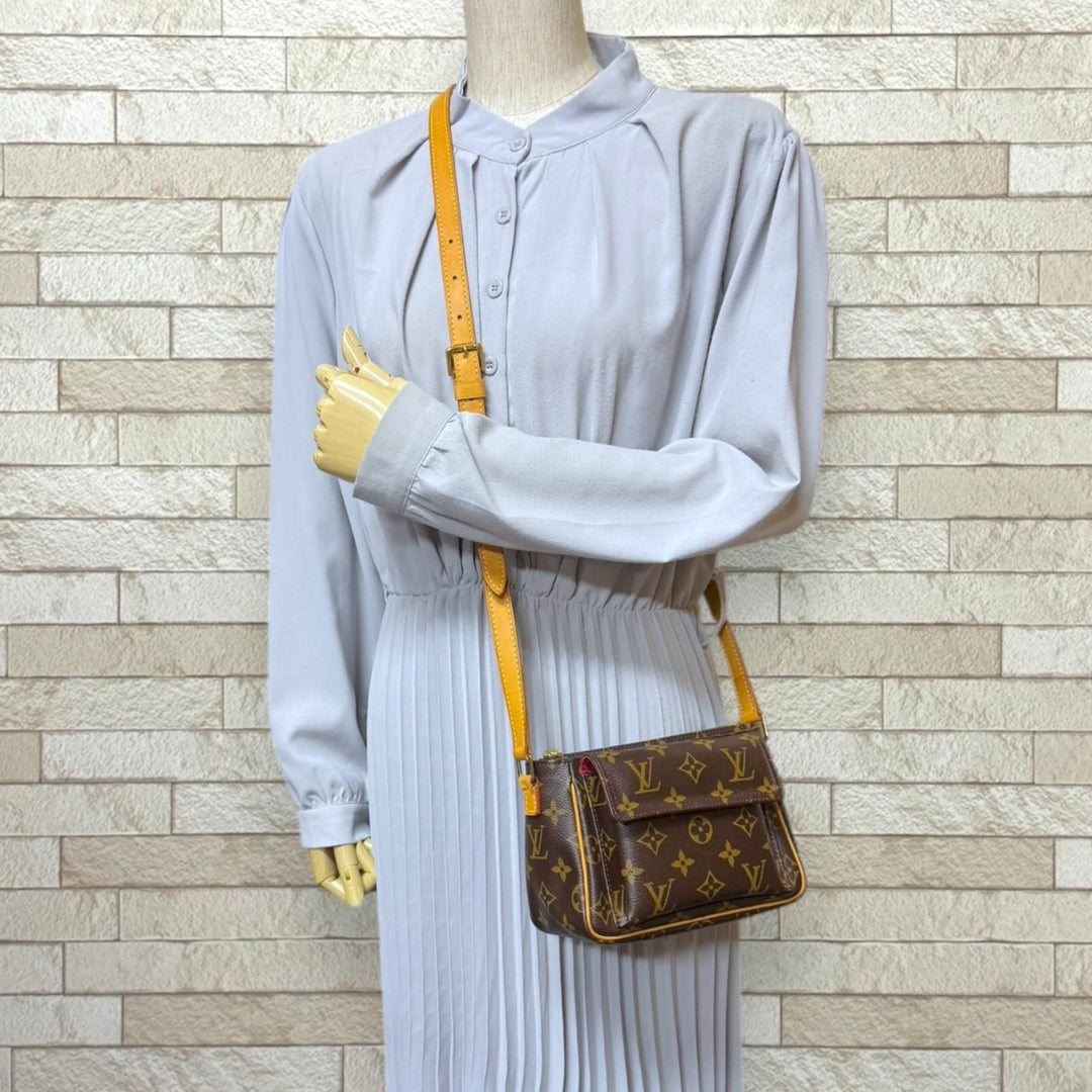 LOUIS VUITTON ルイヴィトン ヴィバシテPM モノグラム ショルダー