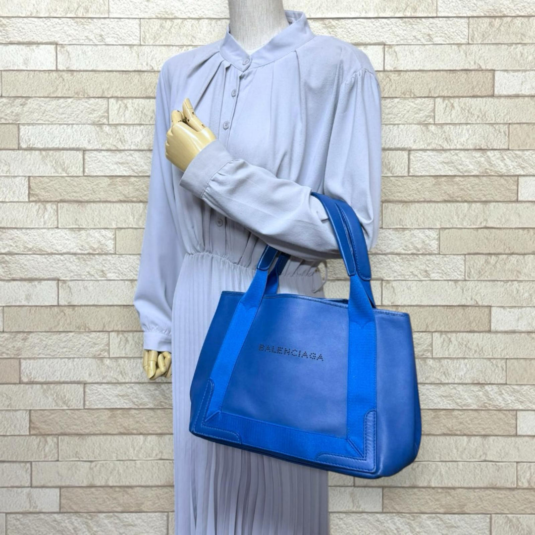 BALENCIAGA ネイビー ハンドバッグ BALENCIAGA バレンシアガ ネイビーカバS ハンドバッグ レザー ブルー