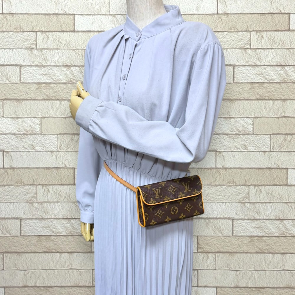 LOUIS VUITTON ルイヴィトン ポシェットフロランティーヌ モノグラム