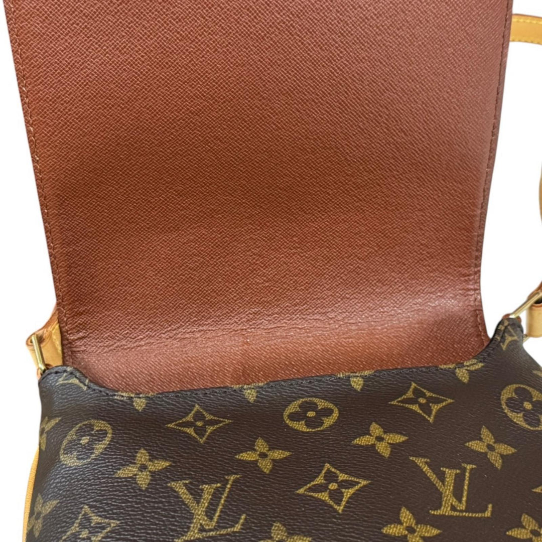 LOUIS VUITTON ルイヴィトン ミュゼットサルサ ショート モノグラム