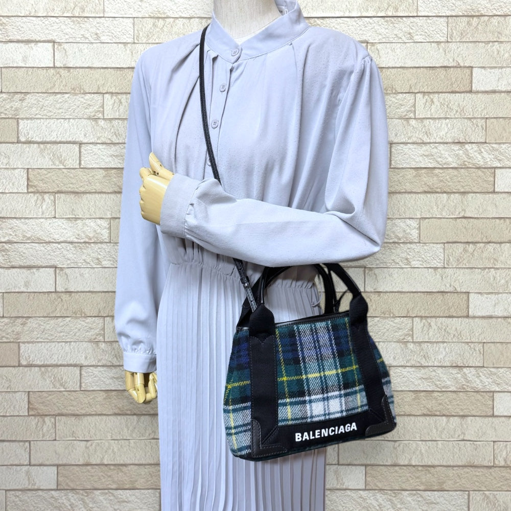 BALENCIAGA バレンシアガ タータンチェック柄 ネイビーカバXS