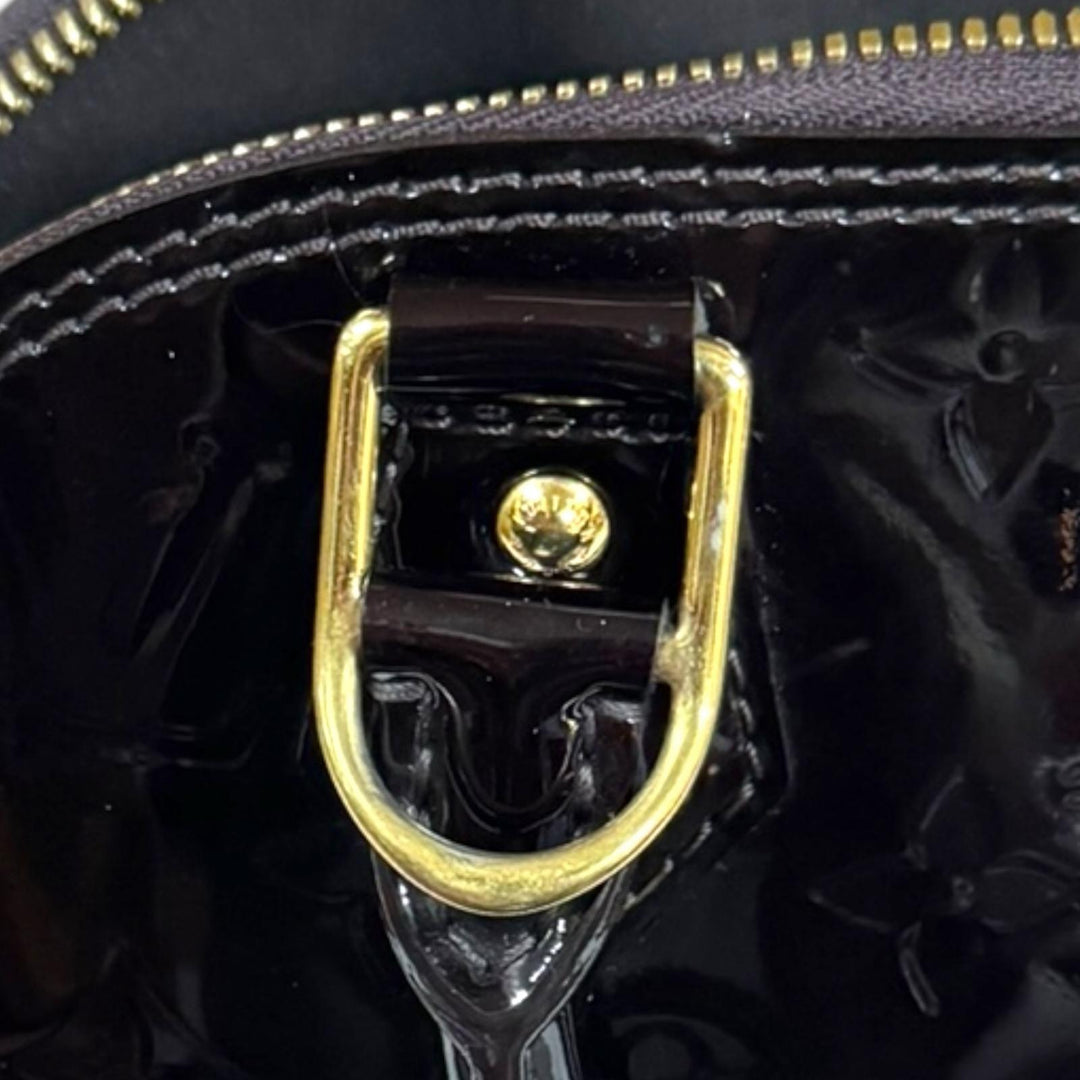 LOUIS VUITTON ルイヴィトン アルマBB ヴェルニ ショルダーバッグ