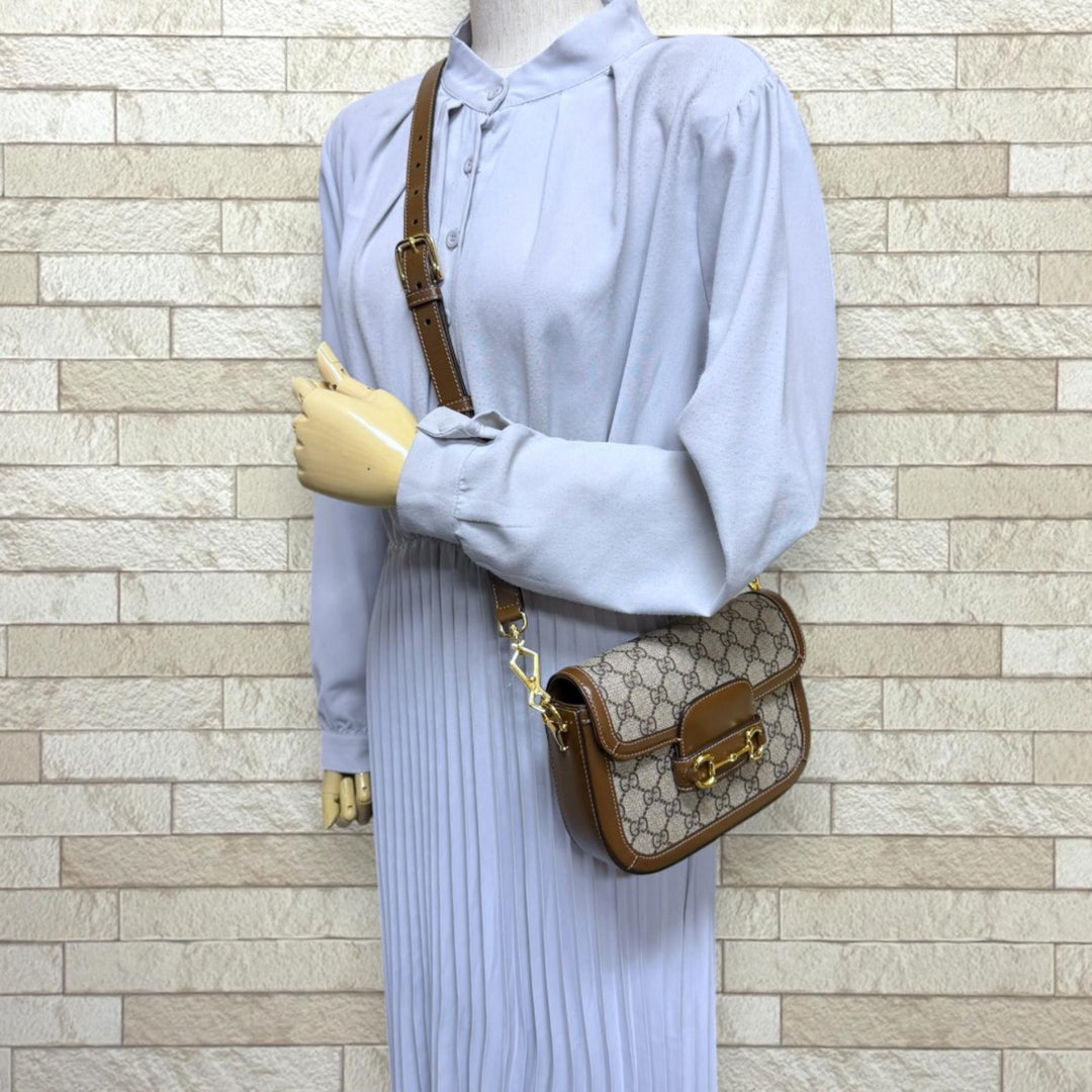 【美品】GUCCI　ホースビット　ショルダーバッグ　キャンバス GUCCI グッチ スモール ショルダーバッグ ホースビット 1955