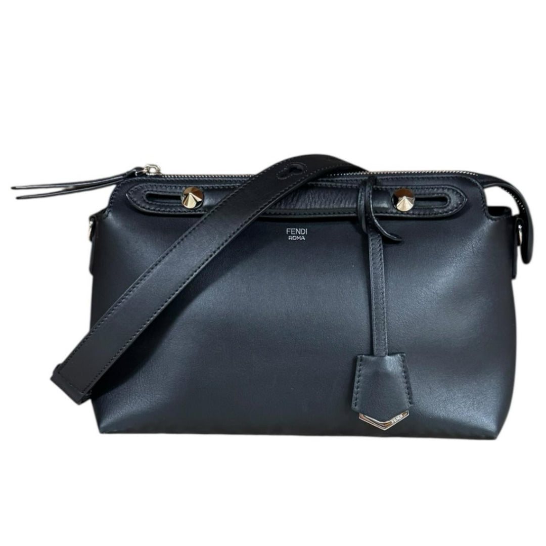 FENDI フェンディ バイザウェイ ミディアム ショルダーバッグ レザー