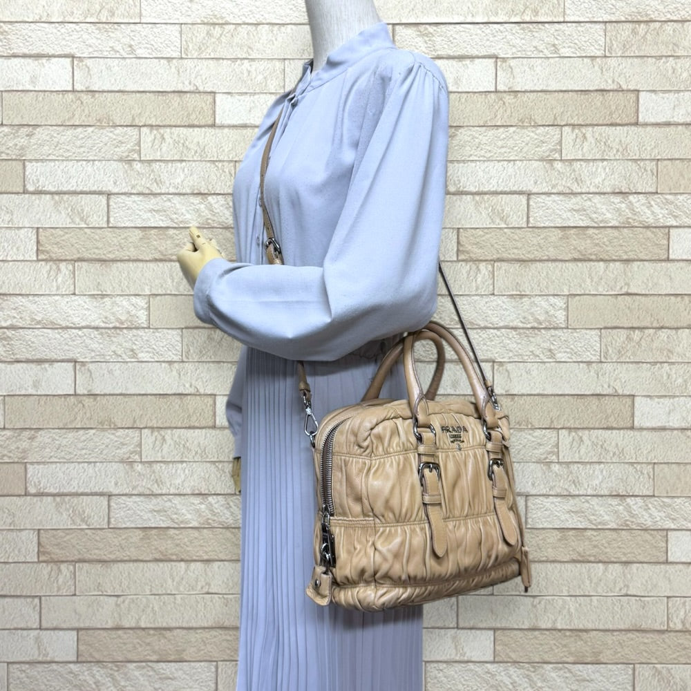 PRADA プラダ　フリル　ハンドバッグ　ナッパレザー PRADA】ダダ ナッパ レザー バッグ スモール (PRADA/ハンドバッグ
