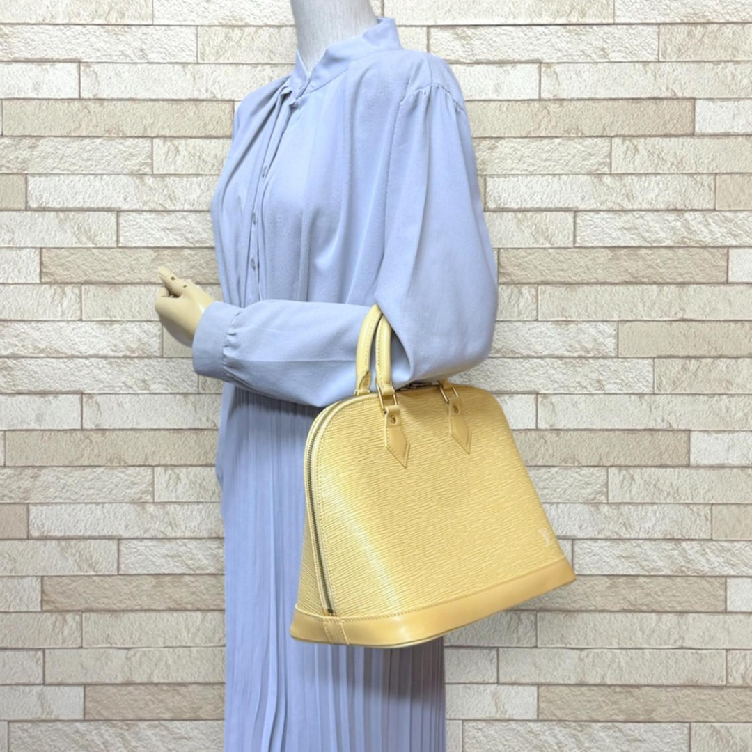 LOUIS VUITTON ルイヴィトン アルマ LV エピ ハンドバッグ エピレザー