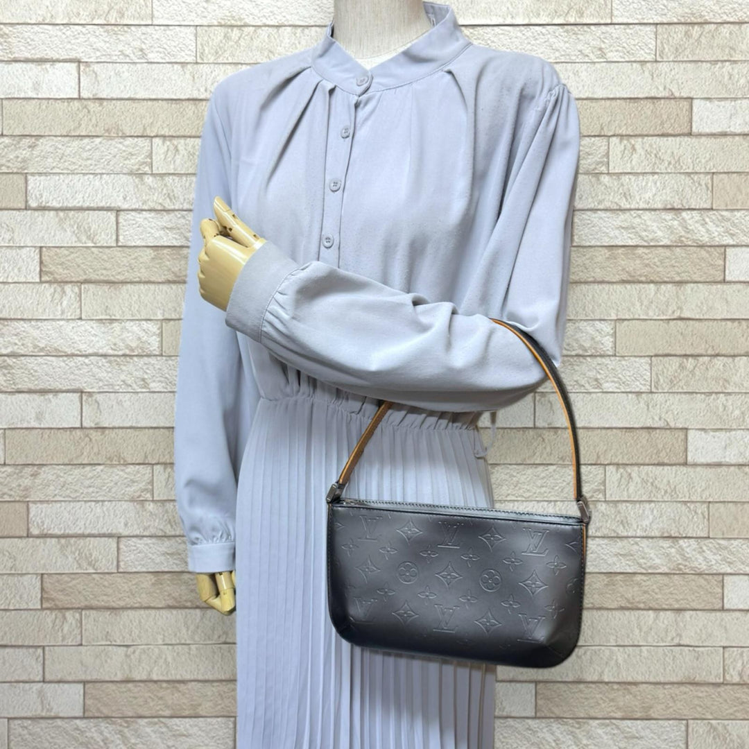 LOUIS VUITTON ルイヴィトン ファウラー モノグラムマット ショルダー