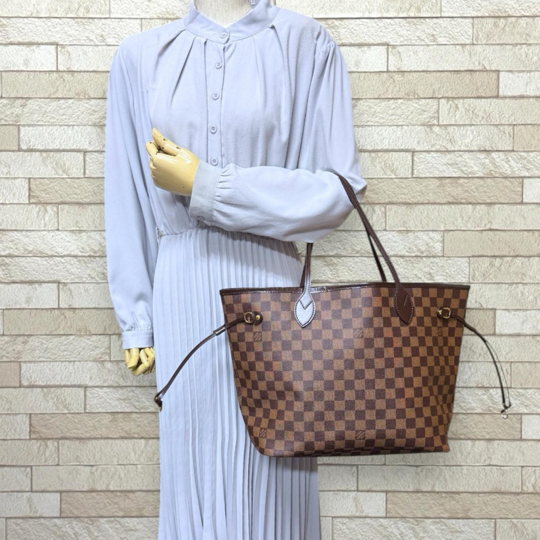 LOUIS VUITTON ダミエ トートバッグ 中古・古着通販】LOUIS VUITTON (ルイ ヴィトン) ダミエ ネヴァーフル