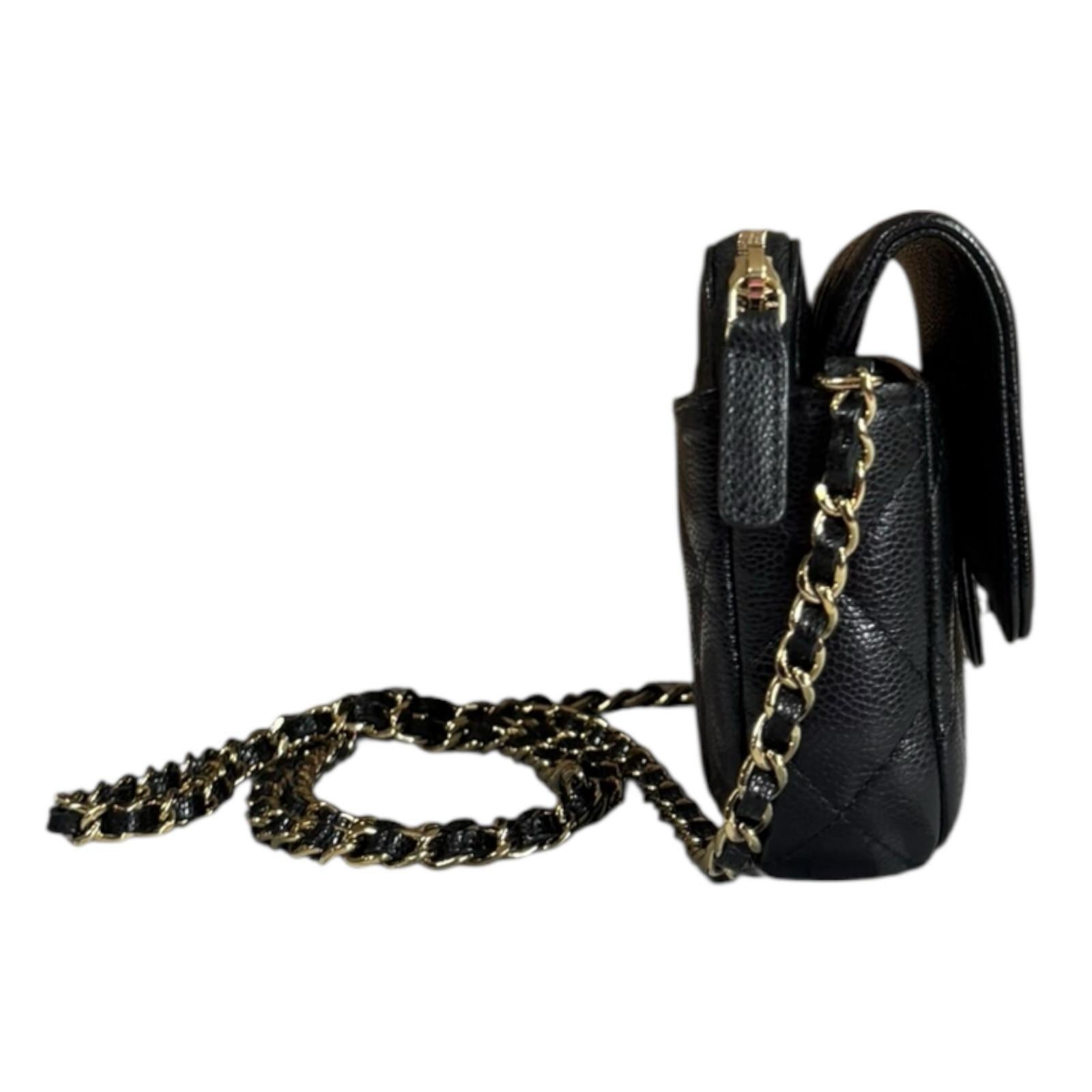 CHANEL シャネル フォンケース マトラッセ ショルダーバッグ