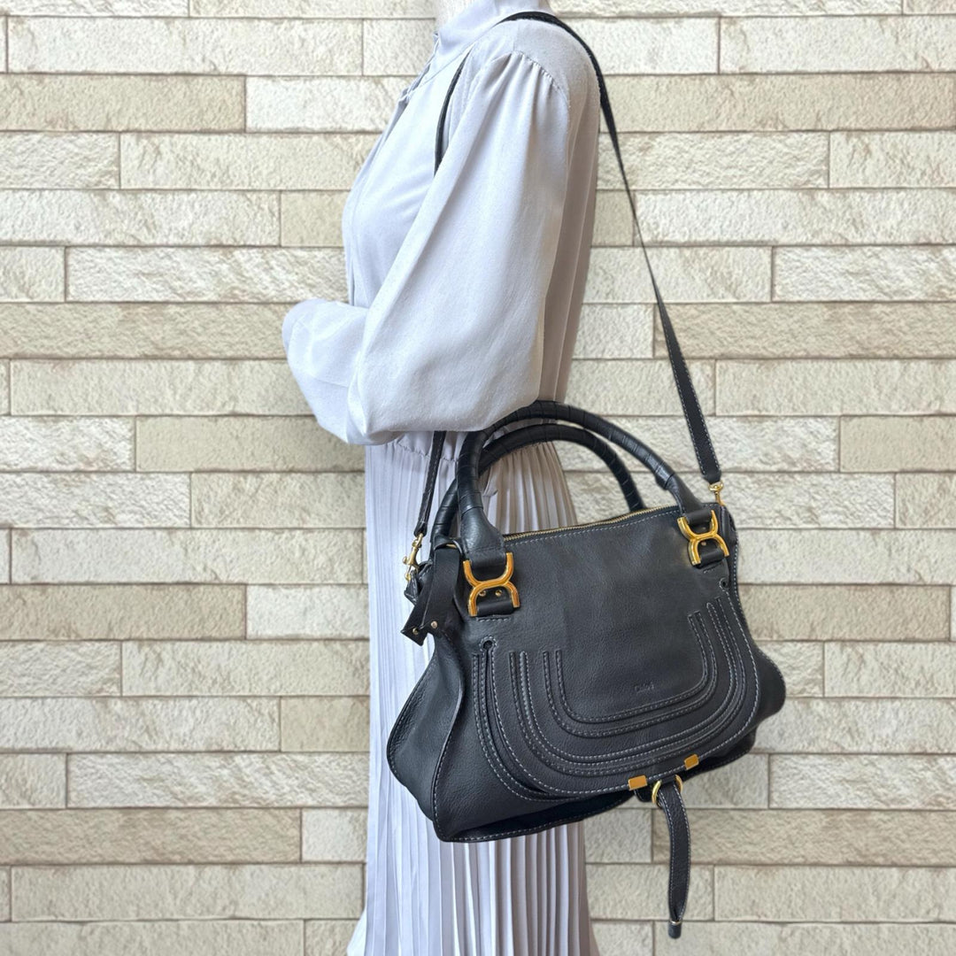 クロエ　chloe　マーシー　ショルダーバッグ　ブラック Chloe クロエ マーシー ショルダーバッグ ブラック レディース 中古