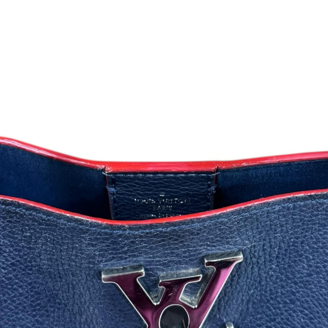 【ルイヴィトン】衣類ハンガー　大小１４本セット　ネイビー　高級　ロゴ　ベロア LOUIS VUITTON ルイヴィトン ロックミー ゴー トートバッグ レザー