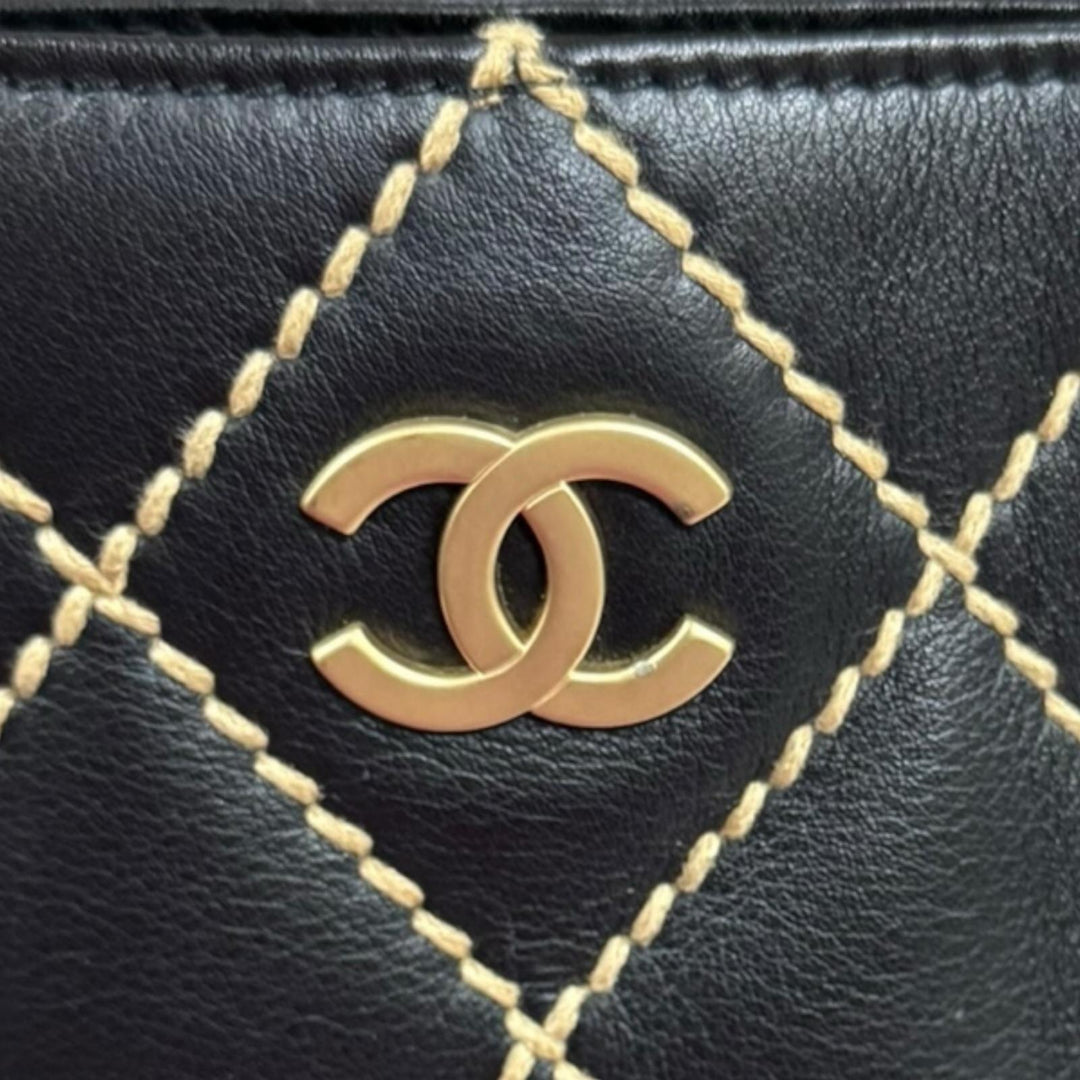 CHANEL シャネル ワイルドステッチ トートバッグ レザー ブラック